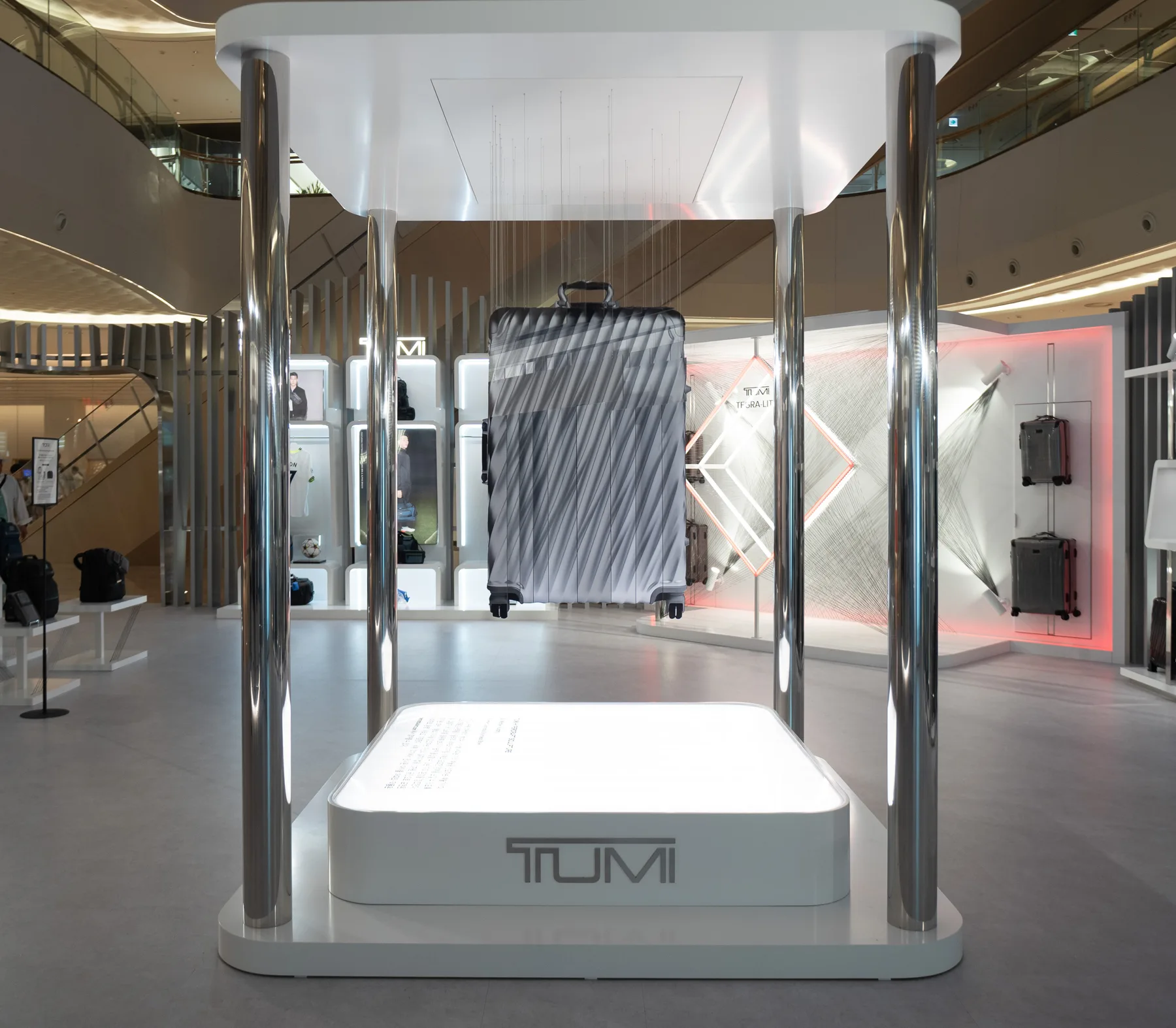 Tumi Korea — perceptual sculpture by Michael Murphy
